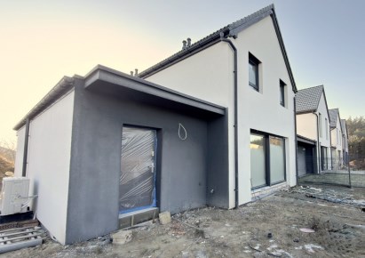 dom na sprzedaż - Lubin (gw), Obora